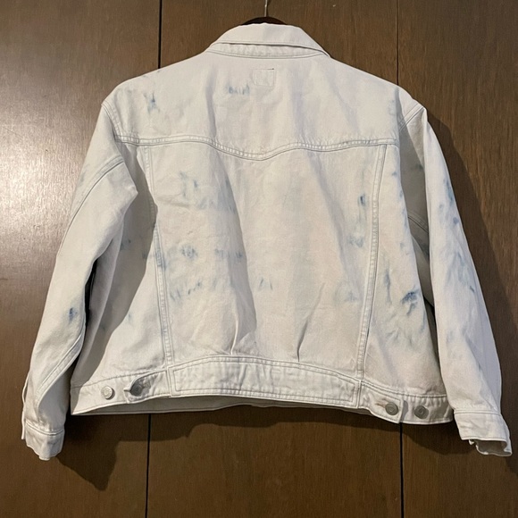NWT GAP Women’s Size XXL cropped tie dye denim jacket - Picture 2 of 7